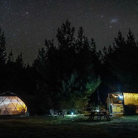 Отель Mt Gold Glamping Ванака Экстерьер фото
