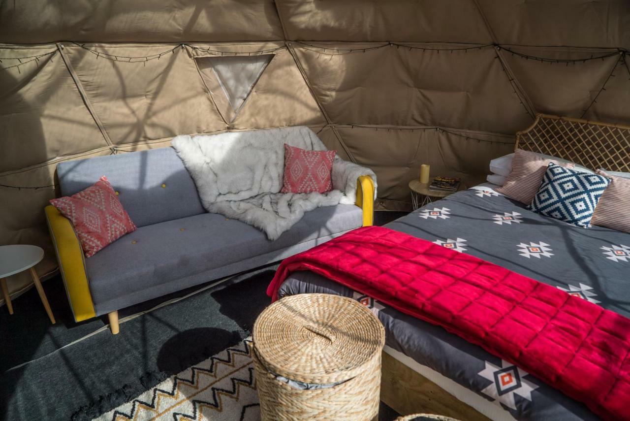 Отель Mt Gold Glamping Ванака Экстерьер фото