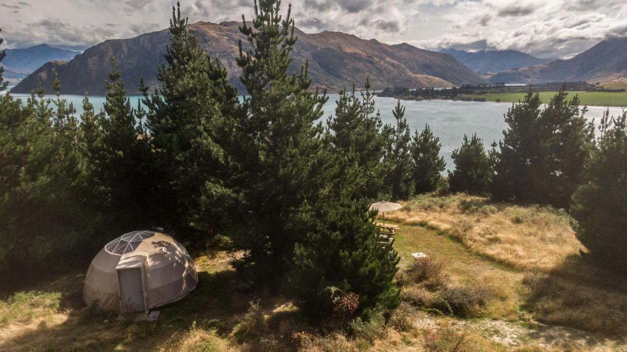 Отель Mt Gold Glamping Ванака Экстерьер фото